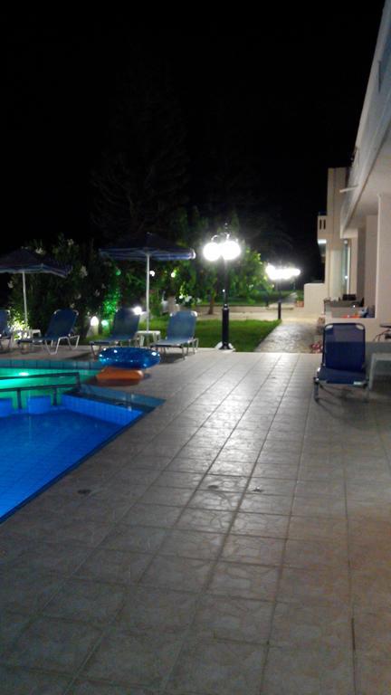 Viaros Apartments Gerani (Chania) Bagian luar foto